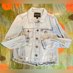 Forever 21 Light Wash Denim Jean Jacket Womens size 1X Long Sleeve Distressed